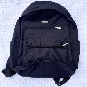 Baggallini Urban Laptop Backpack in Black